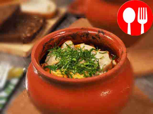 Жаркое в горшочках с курицей