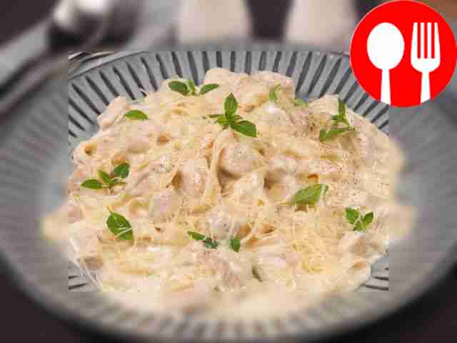 Fettuccine with chicken