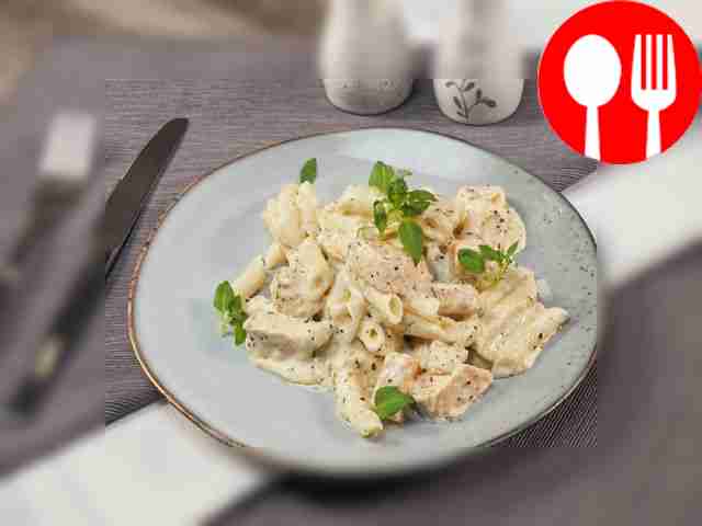 Пенне с лососем