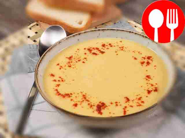 Pumpkin cream soup with potatoes