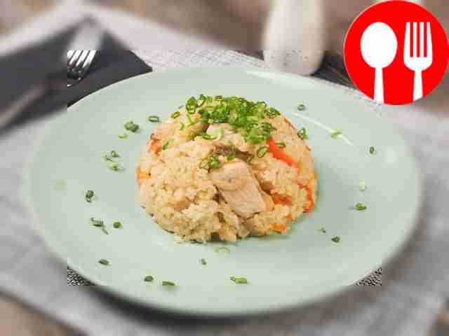 Плов с курицей в кастрюле