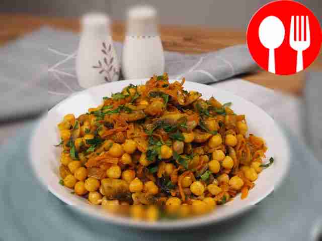 Плов с нутом и грибами