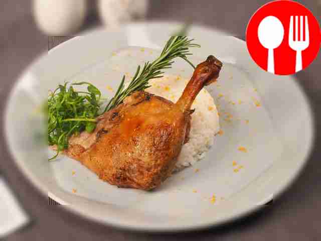 Duck baked with rice