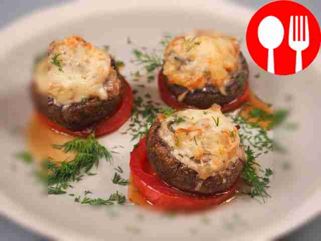 Шампиньоны, фаршированные сыром