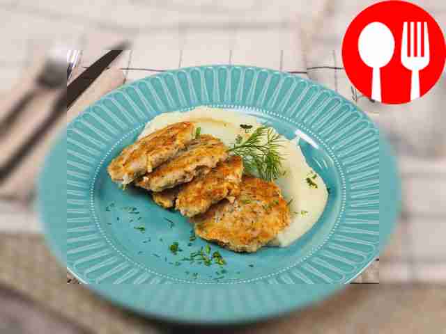 Котлеты из минтая с картофелем