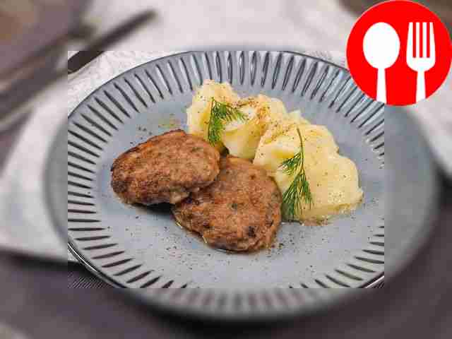 Сочные мясные котлеты из говядины и свинины