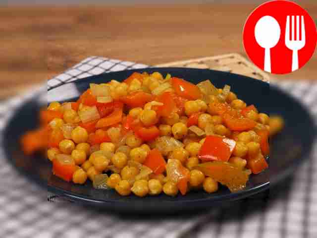 Chickpeas for garnish