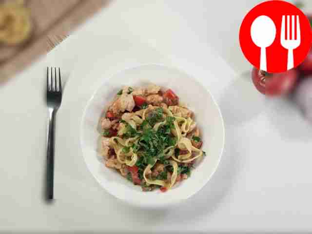 Паста с куриной грудкой