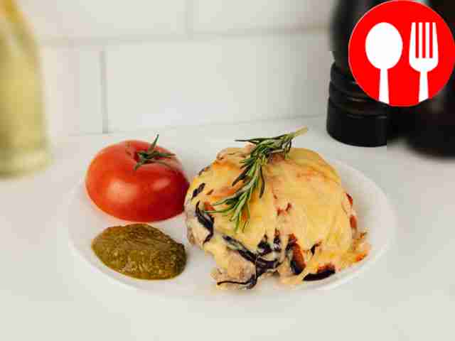 Свинина в духовке с сыром