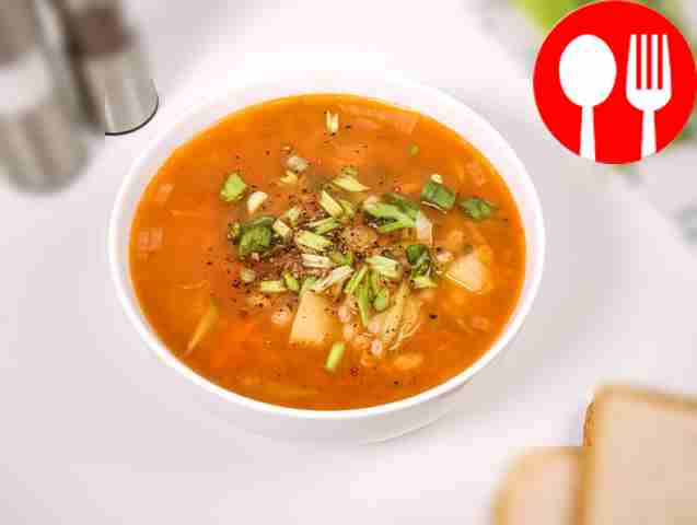 Рассольник с перловкой и солеными огурцами