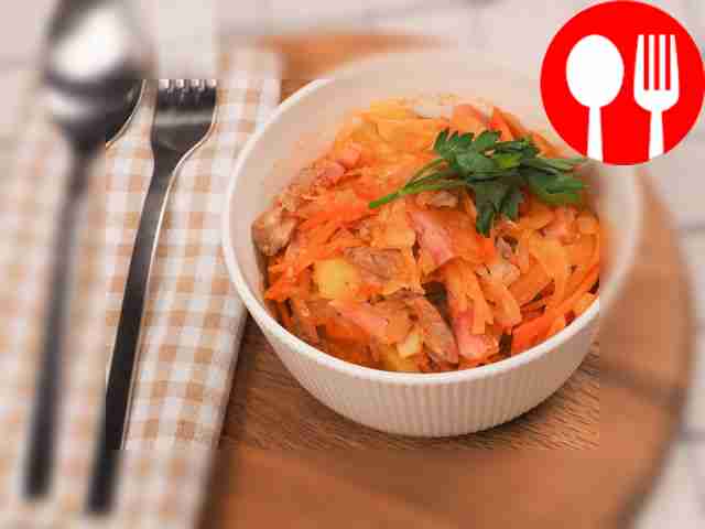 Bigos of sauerkraut with potatoes