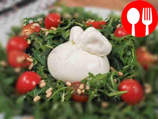 Before serving, sprinkle the burrata salad...