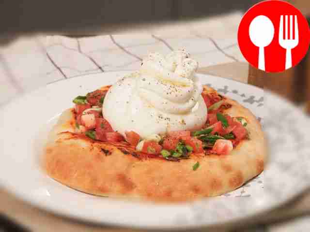 Focaccia with burrata and Pink Paradise tomatoes