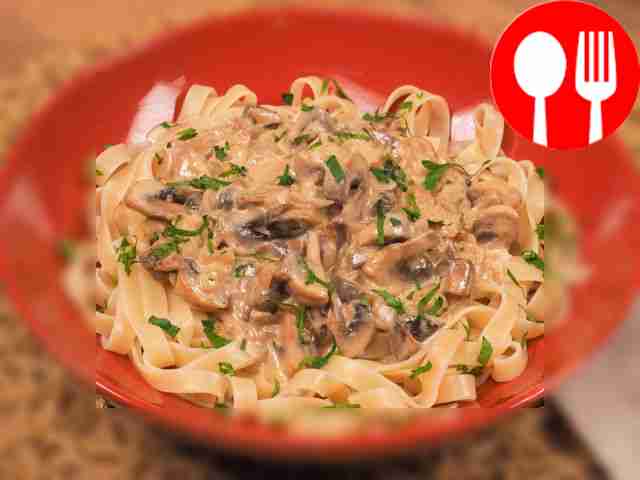 Fried champignons with cheese