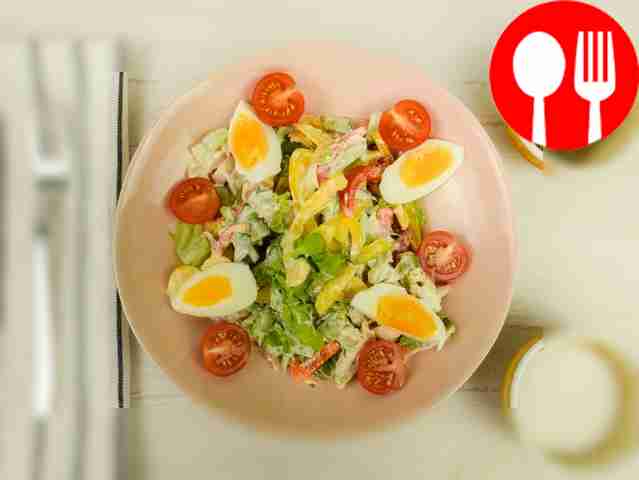 Place cherry tomatoes and egg on top. Ready....