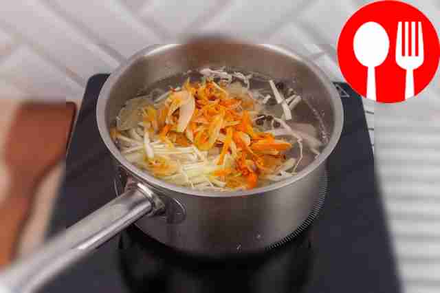 Когда капуста, мясо и картофель будут готовы,...