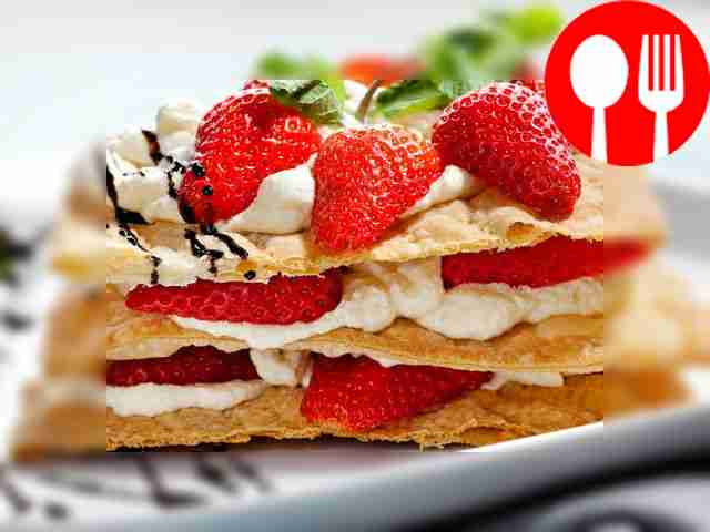 Millefeuille with strawberries