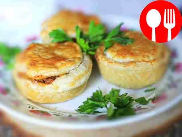 Мини-пироги с мясом