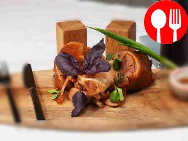 Свиная рулька в духовке