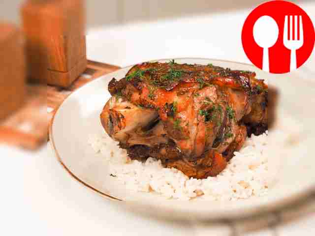 Knuckle in soy sauce