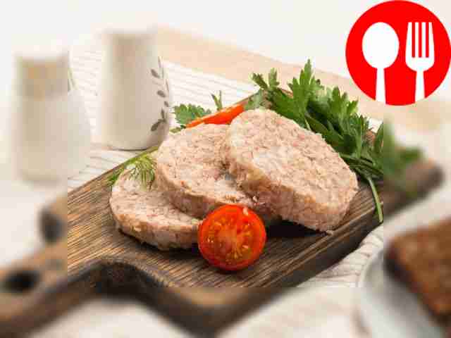 Колбаса из рульки в бутылке