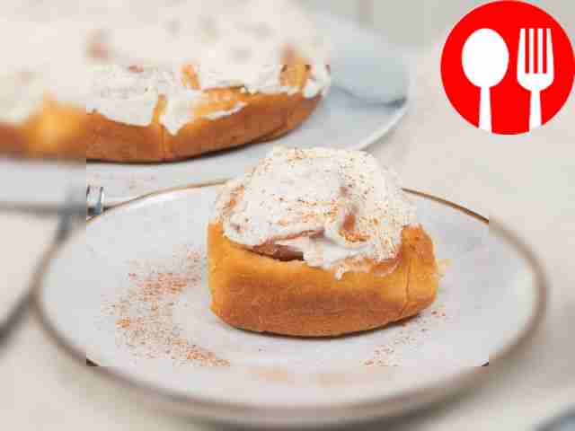 Original Cinnabon buns