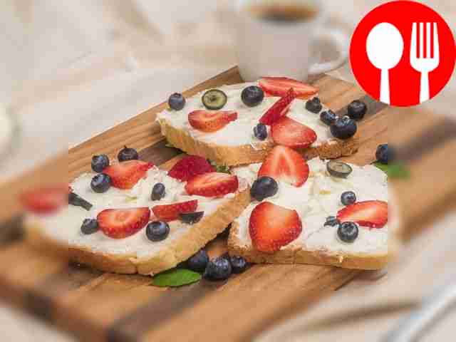 Homemade cream cheese