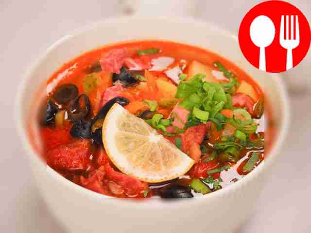 Солянка с ребрышками