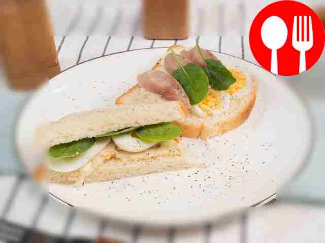 Herring butter with melted cheese