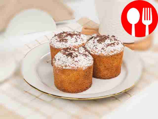 Kulich with baked milk