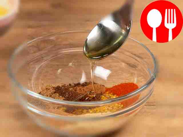 Запеките мясо в духовке. Достаньте мясо из...