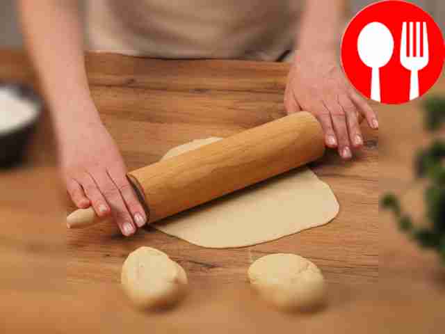 Подготовьте хачапури к выпеканию. Соедините...