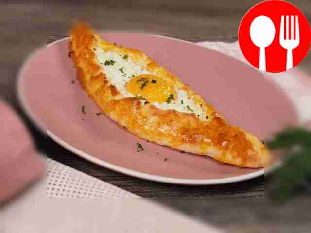 Диетические хачапури с творогом