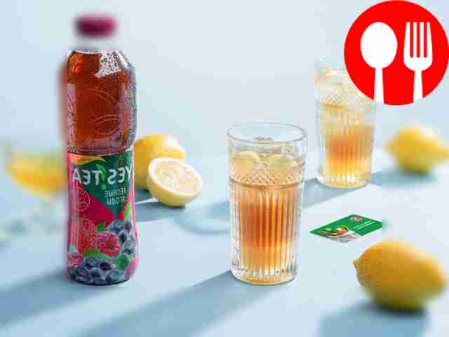 Коктейль с черным чаем и печеными лимонами