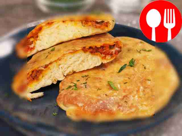 Хачапури с мясом