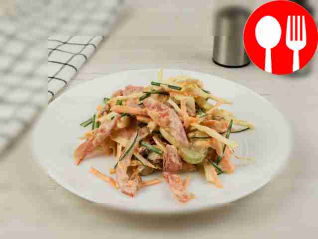 Salad with celery and cabbage