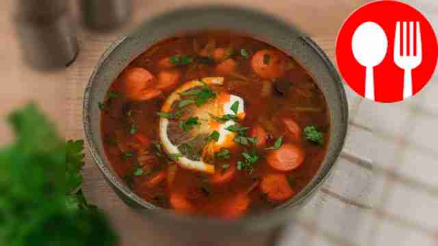 Солянка с сосисками