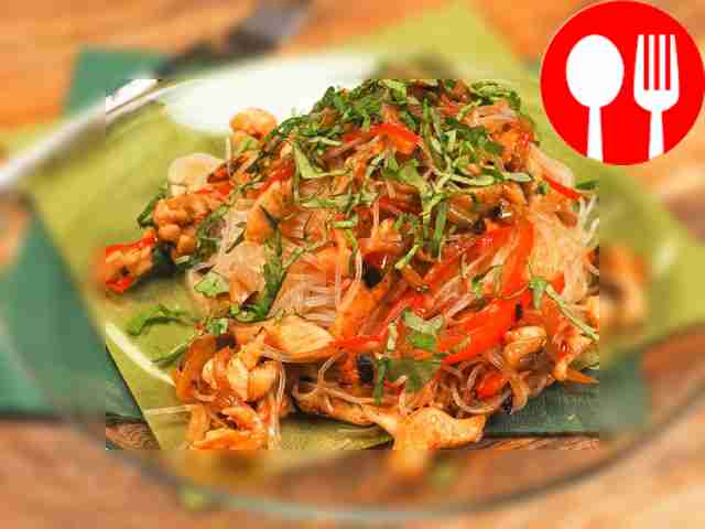 Funchoza with eggplants