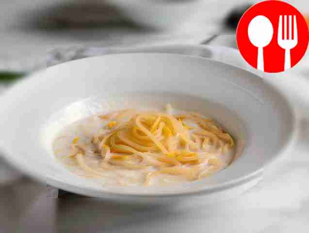 Простой молочный суп с вермишелью Simple milk soup with noodles