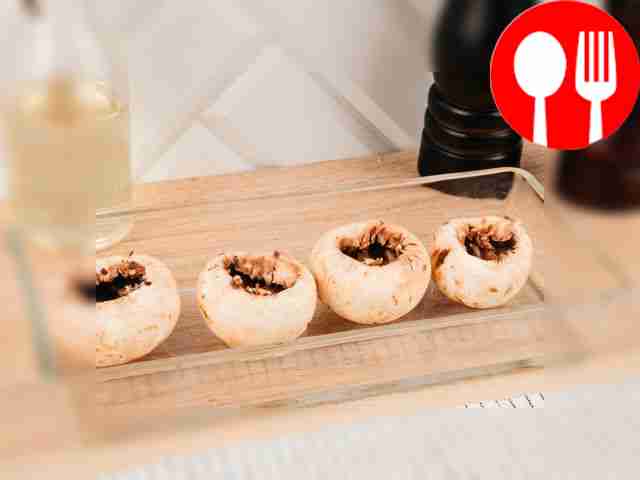 Separate the champignon stems from the caps....