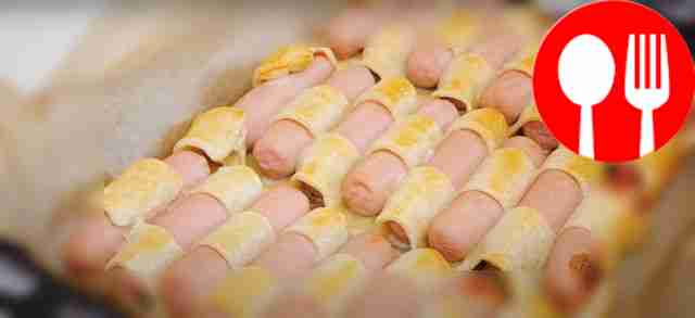 Самый простой пирог с сосисками