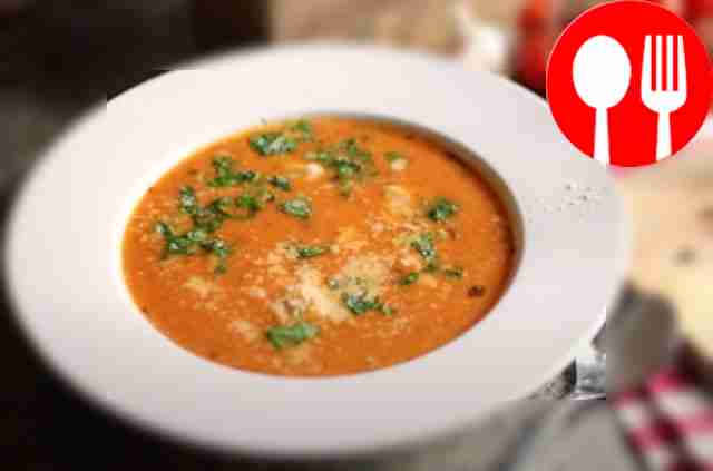 Томатный суп с тортеллини Tomato soup with tortellini