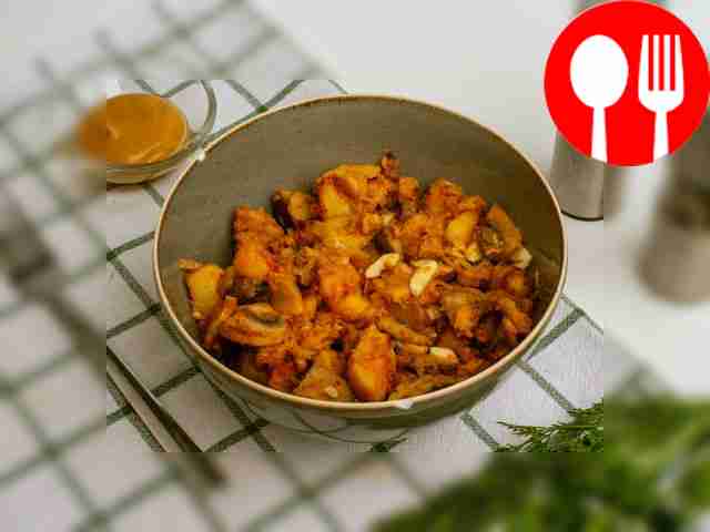 Салат классический с грибами