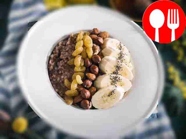 Banana buckwheat porridge