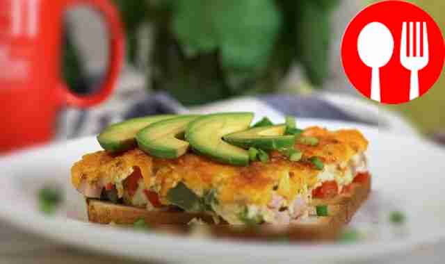 Omelet with sweet peppers in the oven