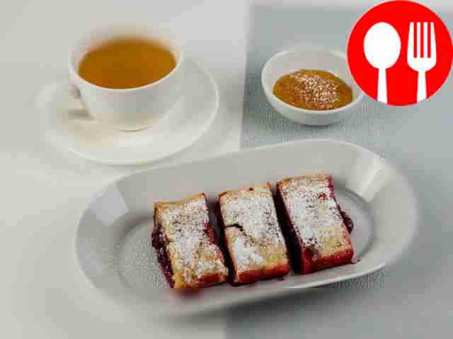 Cut the finished strudel into pieces and...