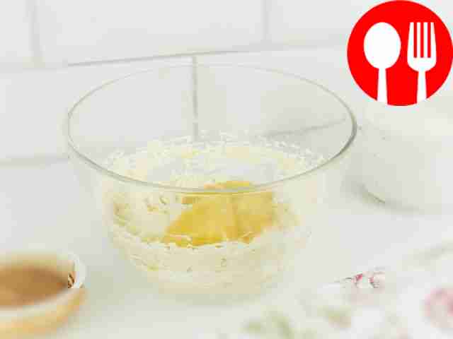 Beat everything until smooth. Add honey and stir.