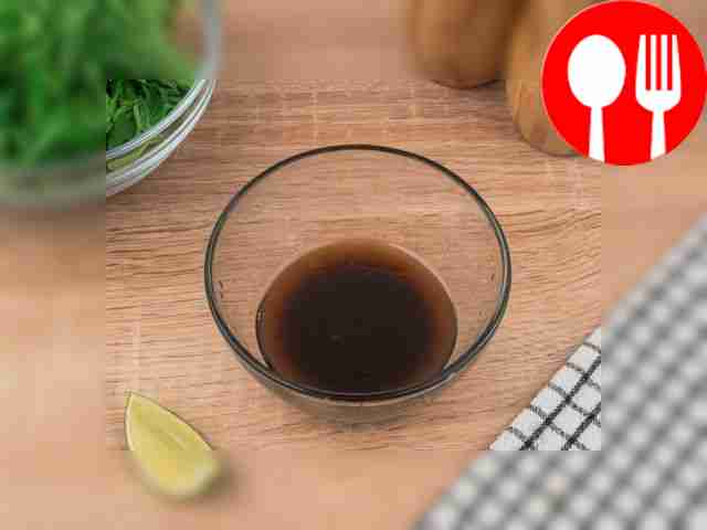 Pour vegetable oil, the juice of one lime...