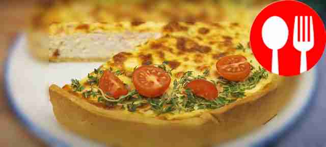 Hearty chicken and ham pie