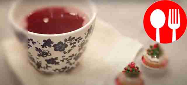 Белый глинтвейн с малиной